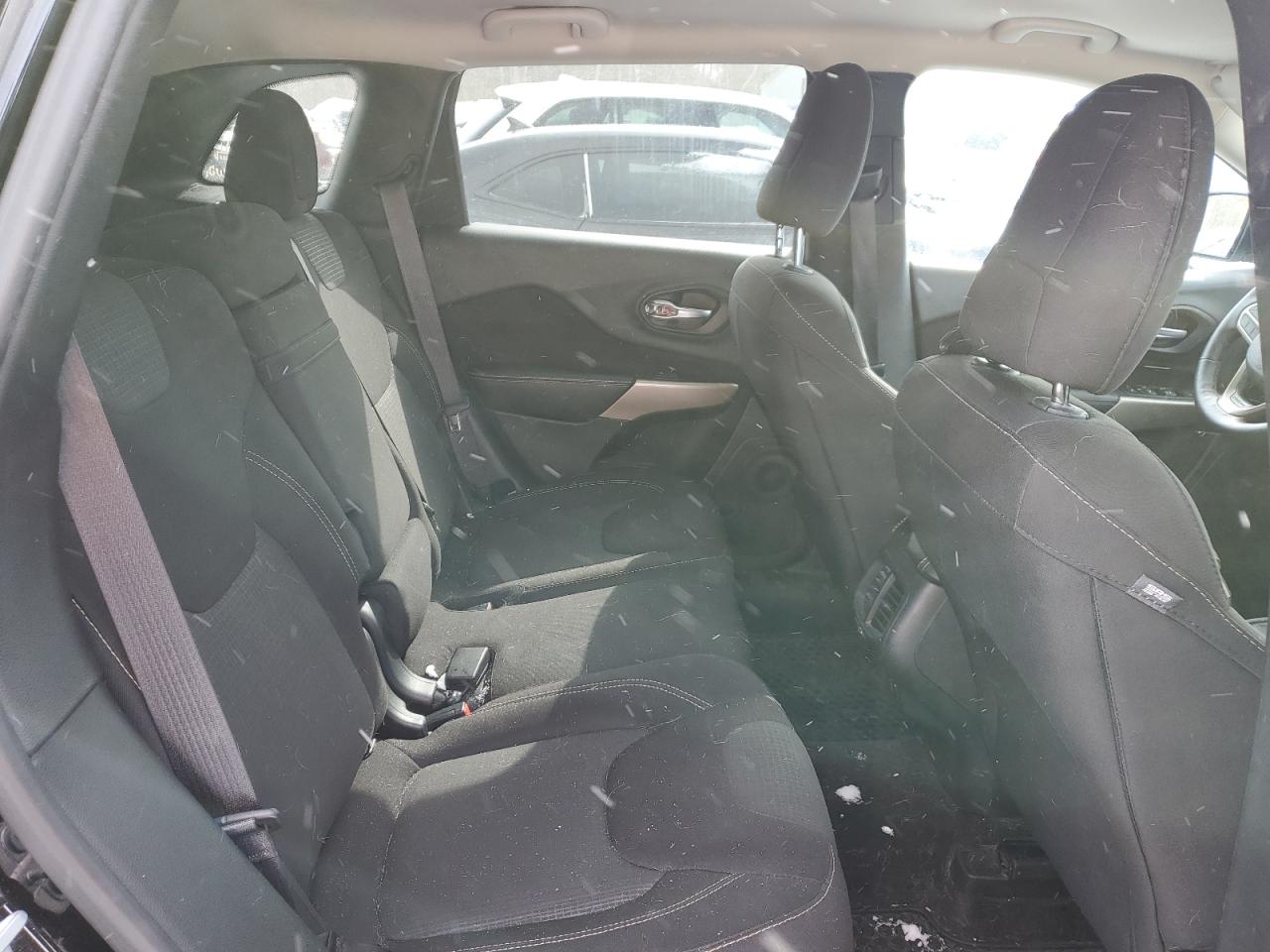 2017 Jeep Cherokee VIN 1C4PJMCSXHW631380 Copart auction photo, side / front end damage thumbnail 10