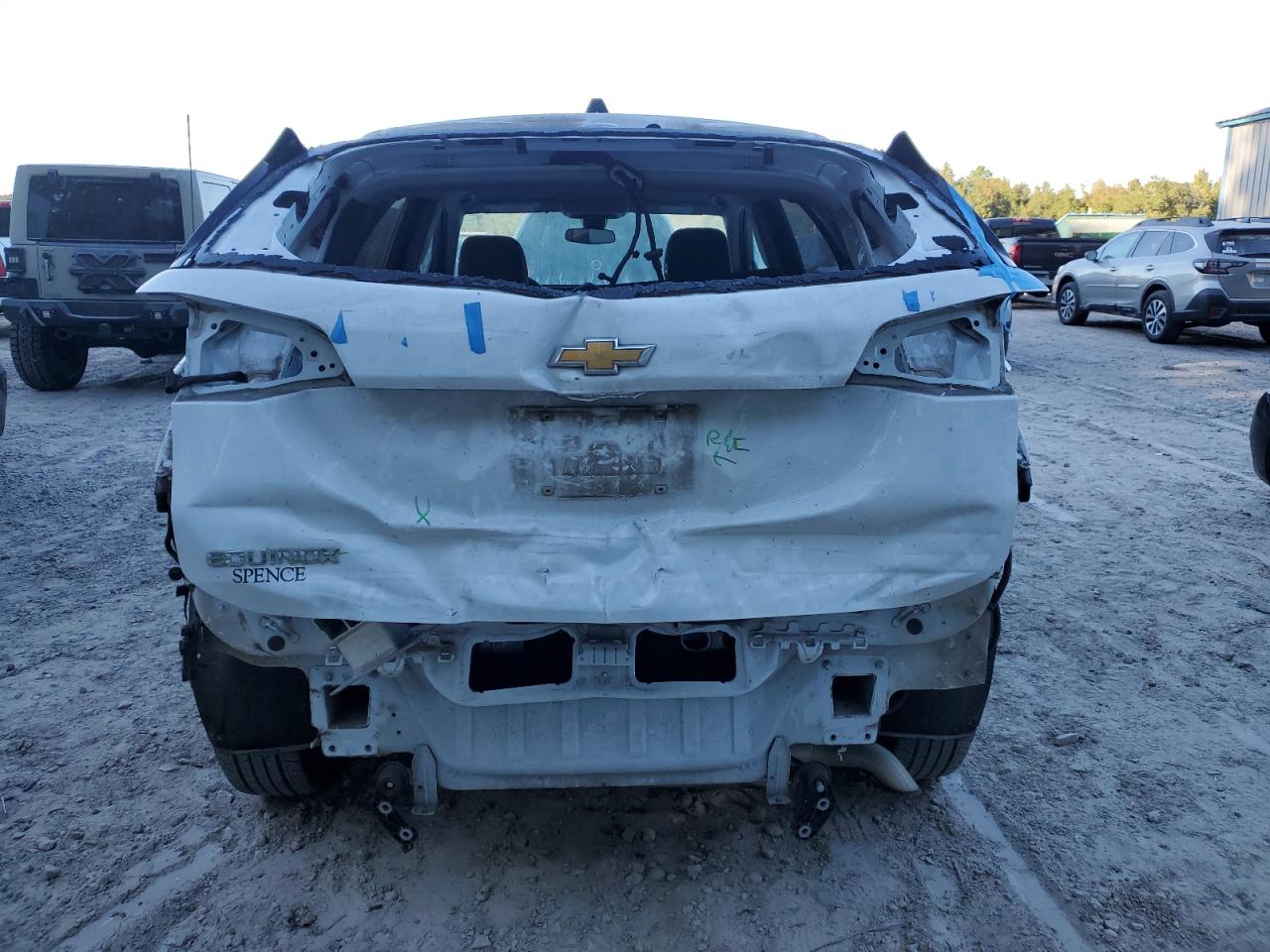 2020 Chevrolet Equinox VIN 2GNAXHEV2L6234825 Copart auction photo, rear end damage thumbnail 6