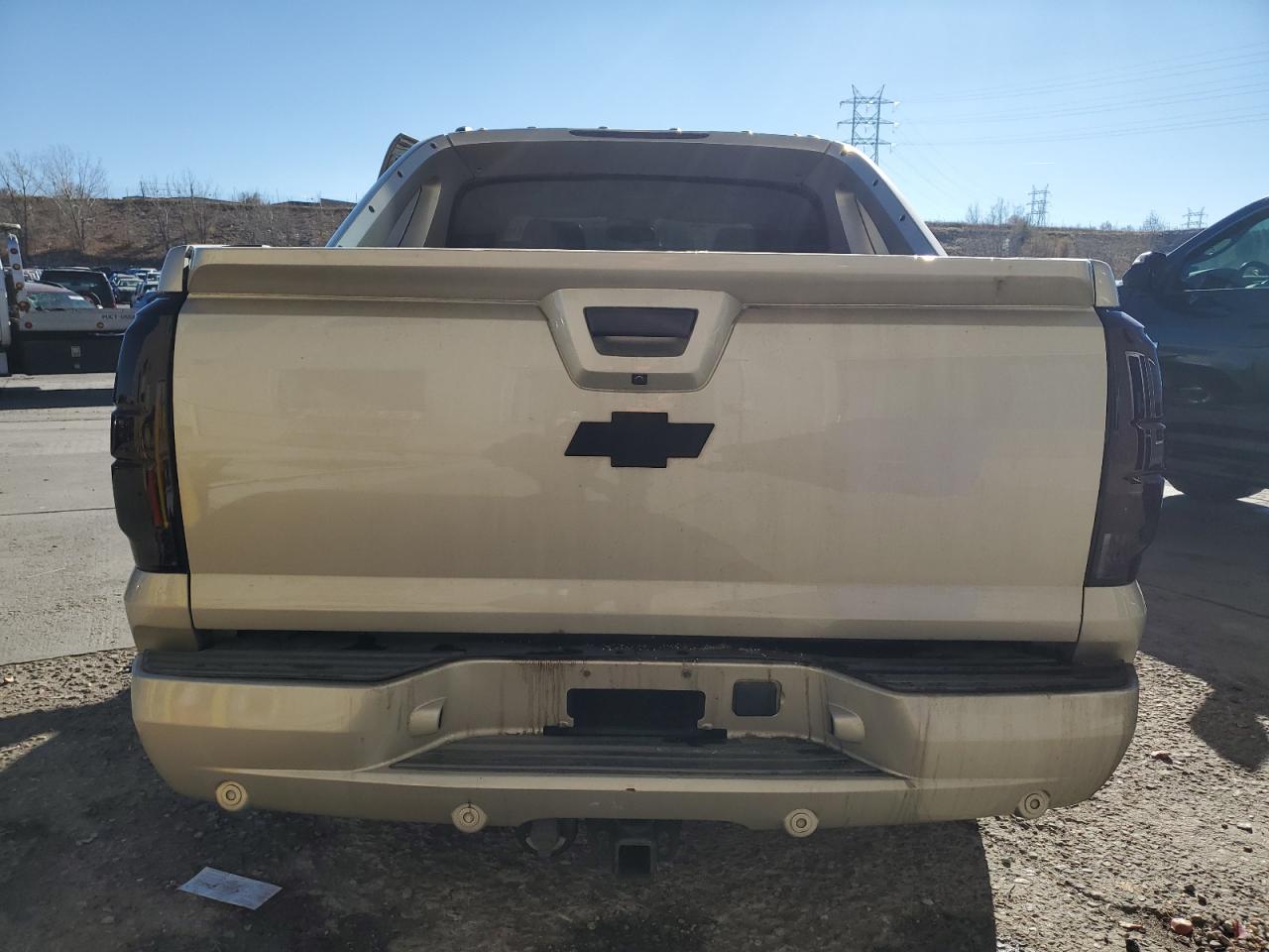 2007 Chevrolet Avalanche VIN 3GNFK12347G306505 Copart auction photo, side damage thumbnail 6