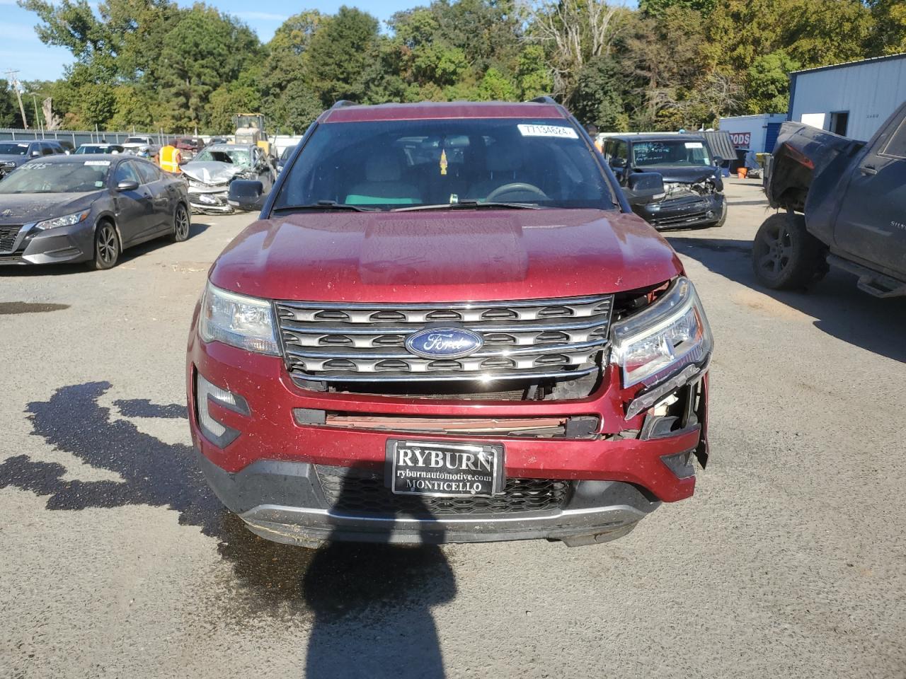 2017 Ford Explorer VIN 1FM5K7D80HGB87540 Copart auction photo, front end / minor dent/scratches damage thumbnail 5