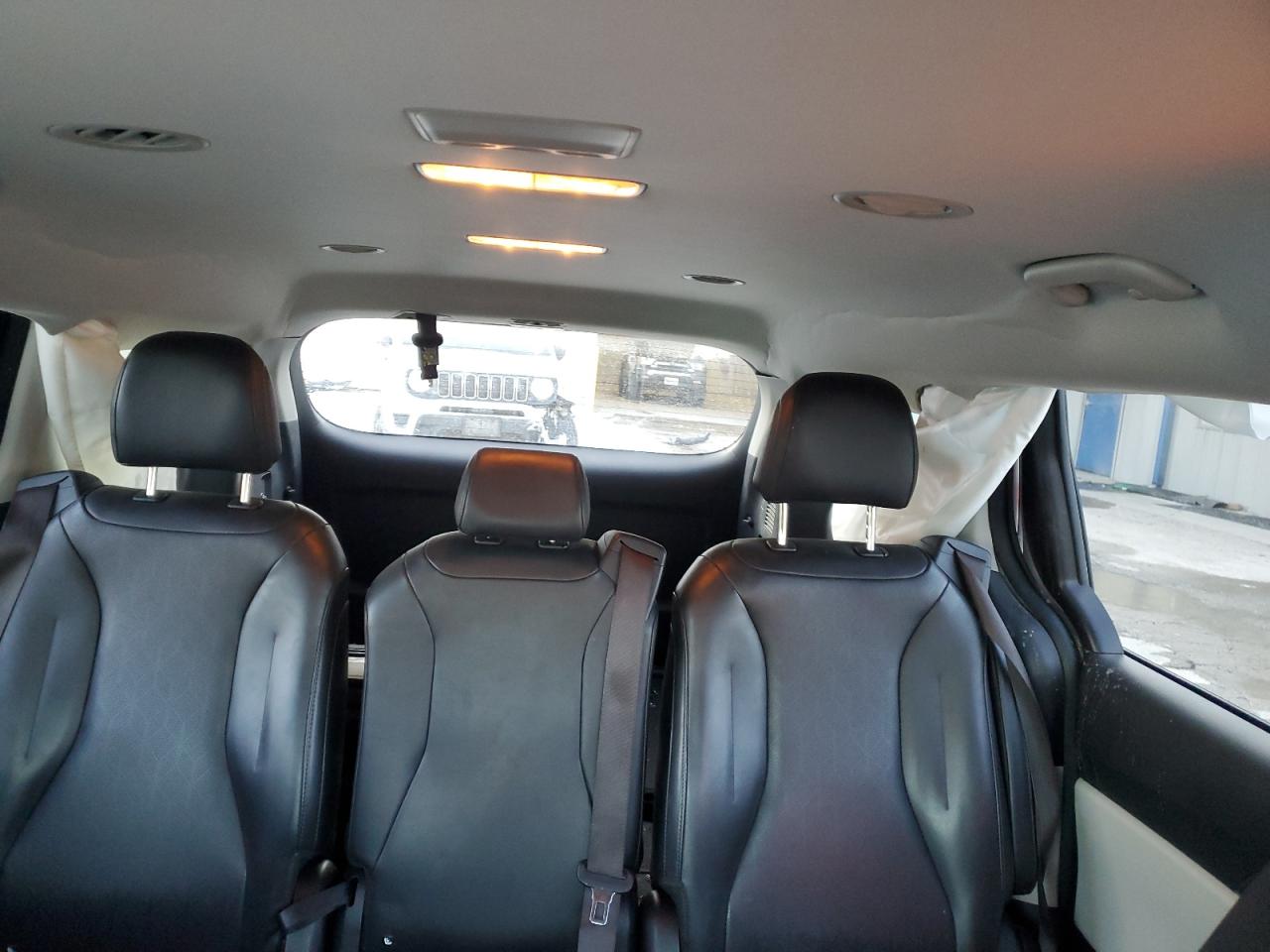 2023 KIA Carnival VIN KNDNB4H34P6255117 Copart auction photo, frame damage / all over damage thumbnail 10