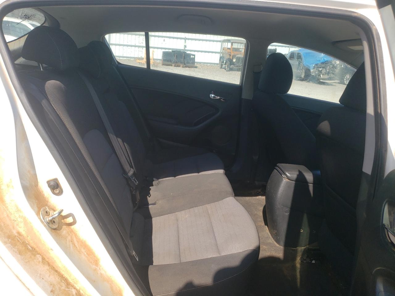 2016 KIA Forte VIN KNAFK5A88G5588035 Copart auction photo, rear end damage thumbnail 10