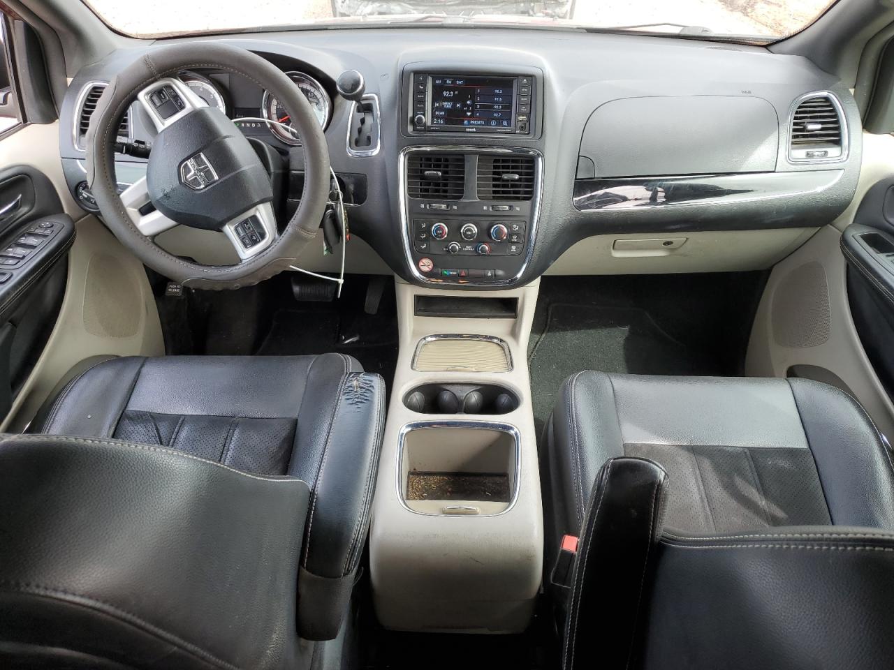 2018 Dodge Caravan VIN 2C4RDGCG5JR326798 Copart auction photo, rear end / front end damage thumbnail 8