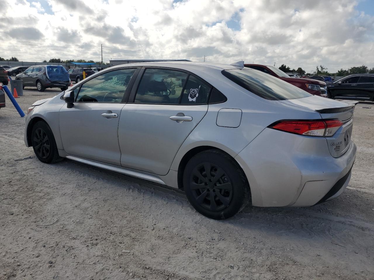 2022 Toyota Corolla VIN JTDEPMAE7N3005401 Copart auction photo, front end / top/roof damage thumbnail 2