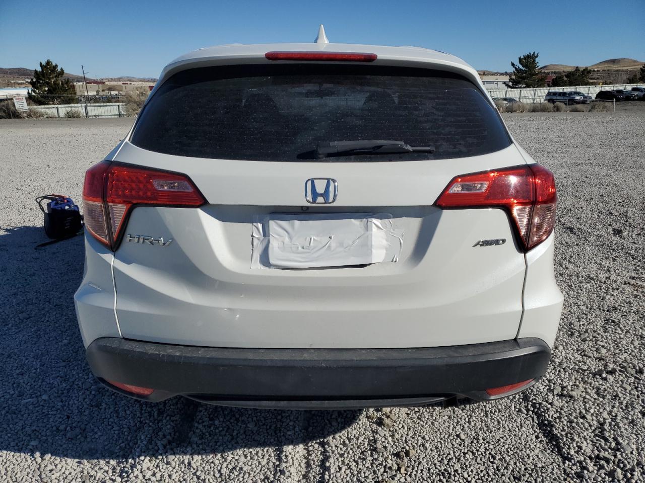 2017 Honda HR-V VIN 3CZRU6H33HM726693 Copart auction photo, front end damage thumbnail 6