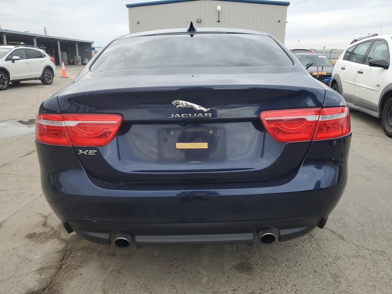 2017 Jaguar XE VIN SAJAR4BG7HA969104 Copart auction photo, front end damage thumbnail 6