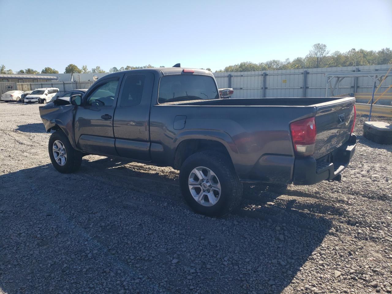 2016 Toyota Tacoma VIN 5TFRX5GN7GX058738 Copart auction photo, front end damage thumbnail 2