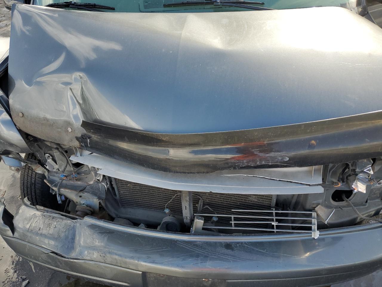 2000 Chevrolet Astro VIN 1GBDM19W6YB176154 Copart auction photo, all over damage thumbnail 13