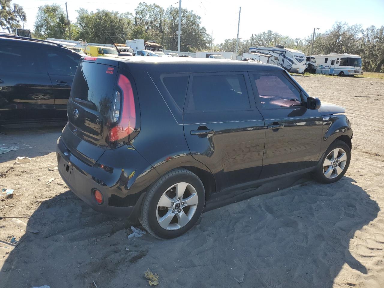 2018 KIA Soul VIN KNDJN2A28J7898745 Copart auction photo, front end / minor dent/scratches damage thumbnail 3