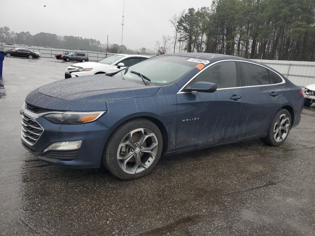 2021 Chevrolet Malibu VIN 1G1ZD5ST4MF031389 - Copart auction photo