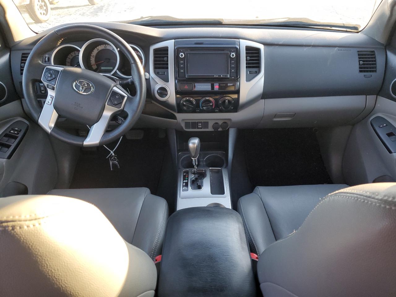 2015 Toyota Tacoma VIN 3TMLU4EN2FM178348 Copart auction photo, front end damage thumbnail 8