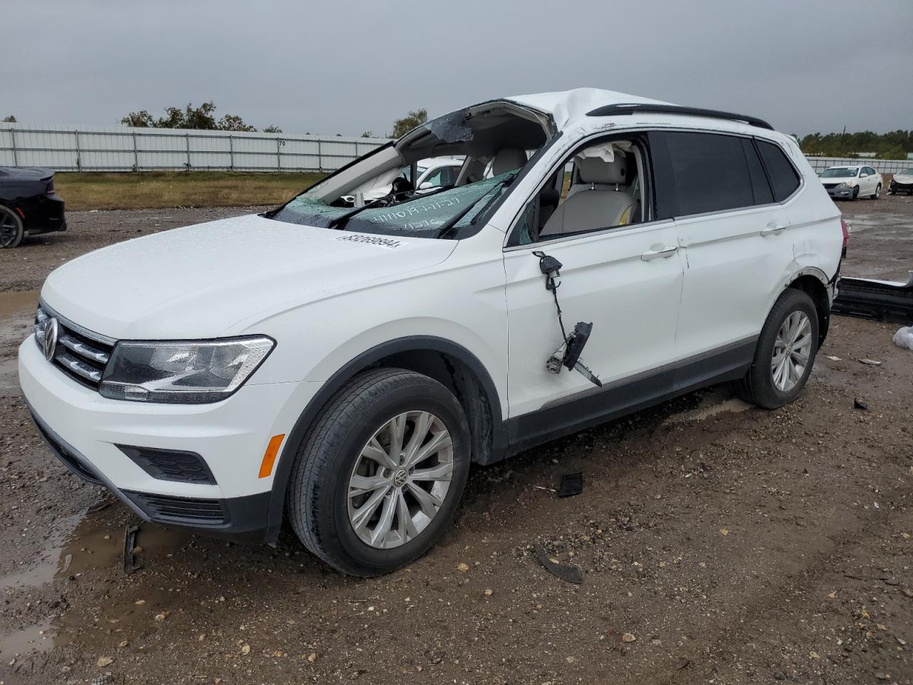 2018 Volkswagen Tiguan VIN 3VV3B7AX6JM104276