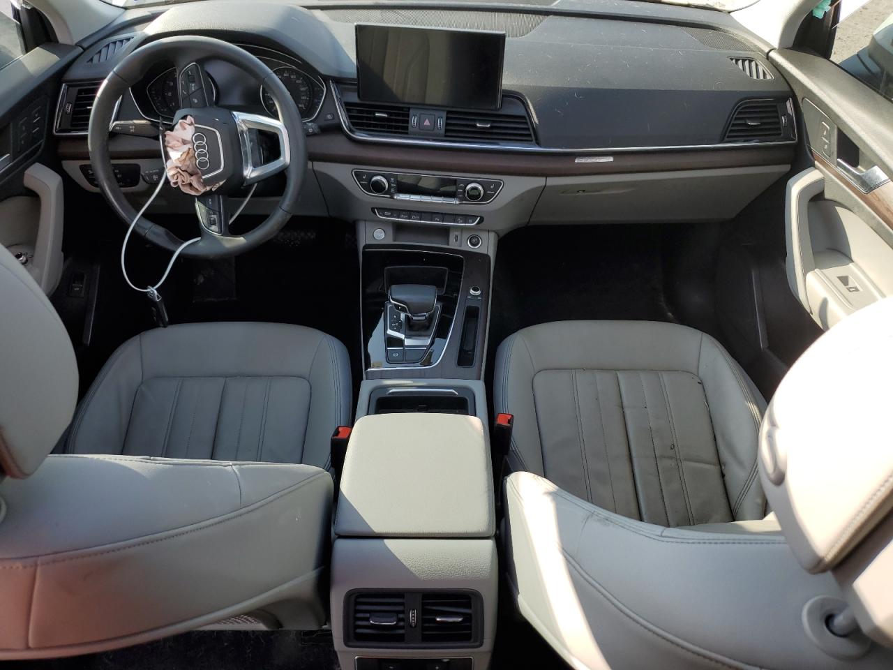 2021 Audi Q5 VIN WA1AAAFY5M2080162 Copart auction photo, front end damage thumbnail 8