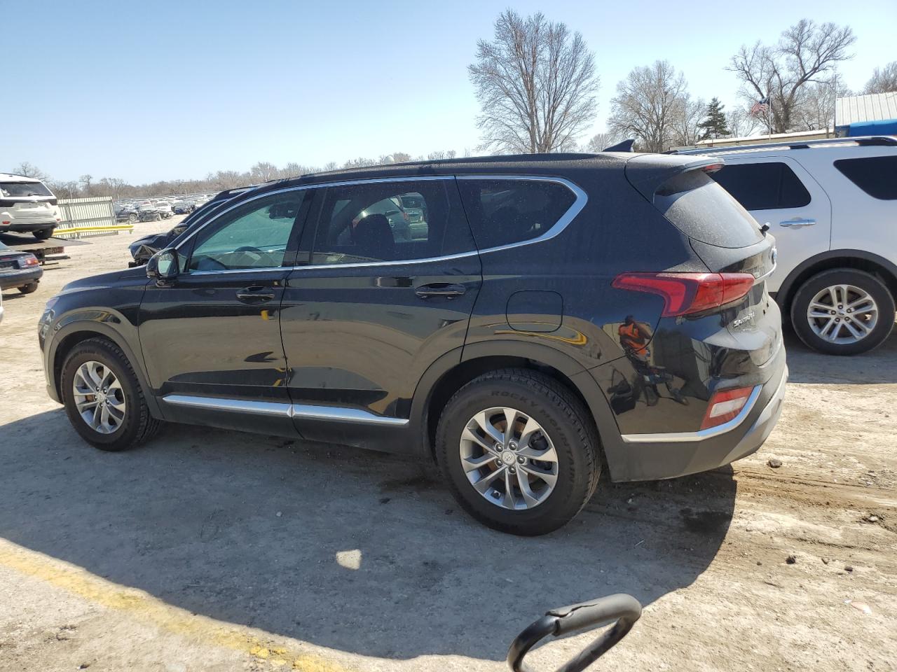 2020 Hyundai Santa Fe VIN 5NMS3CAD0LH224120 Copart auction photo, front end damage thumbnail 2