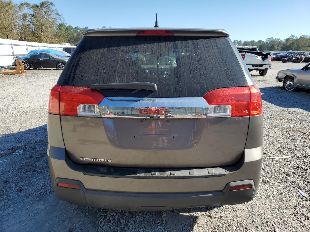 2011 GMC Terrain VIN 2CTALMEC2B6223600 Copart auction photo, front end / undercarriage damage thumbnail 6