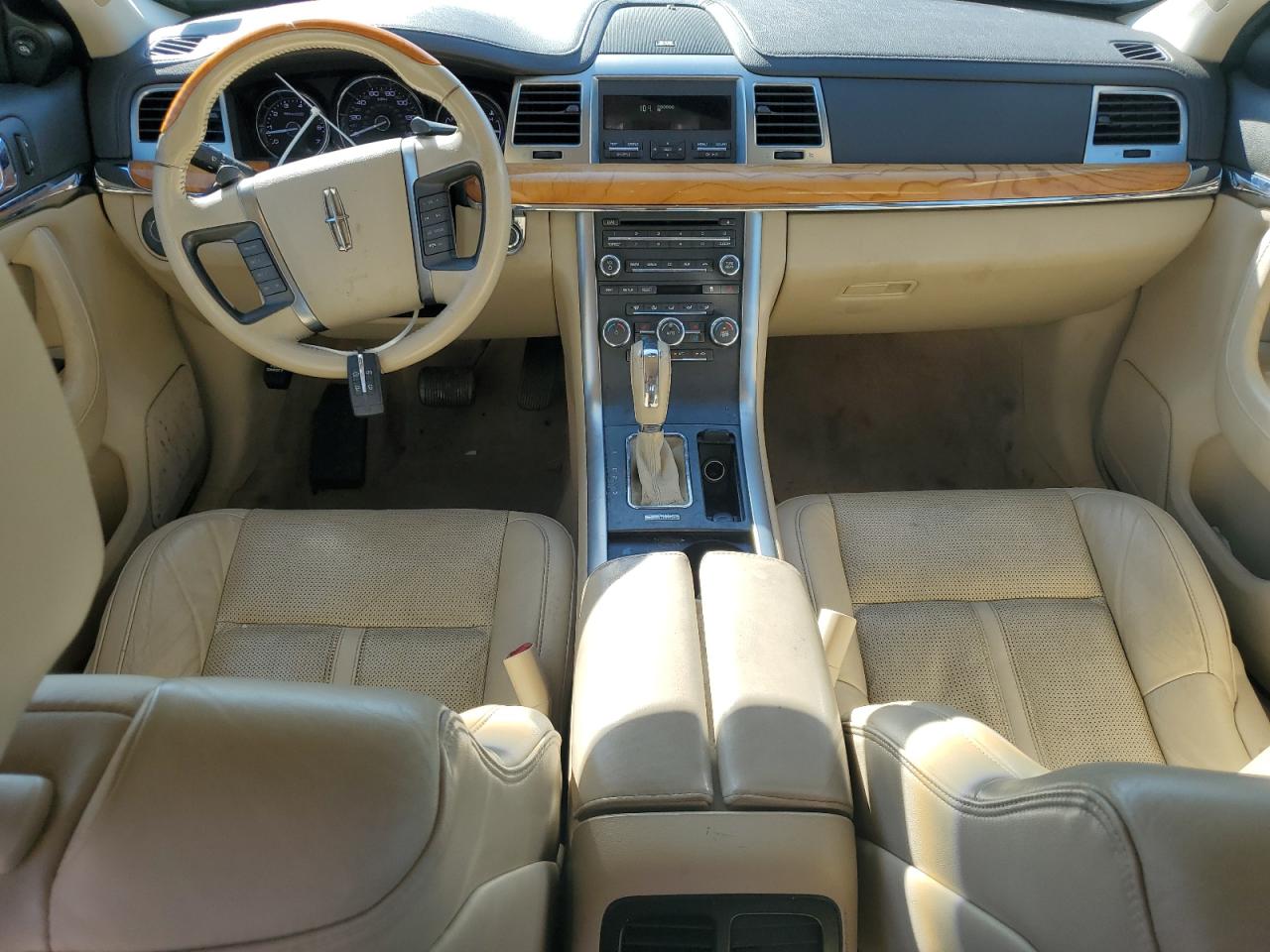 2011 Lincoln MKS VIN 1LNHL9DR3BG611296 Copart auction photo, top/roof / minor dent/scratches damage thumbnail 8