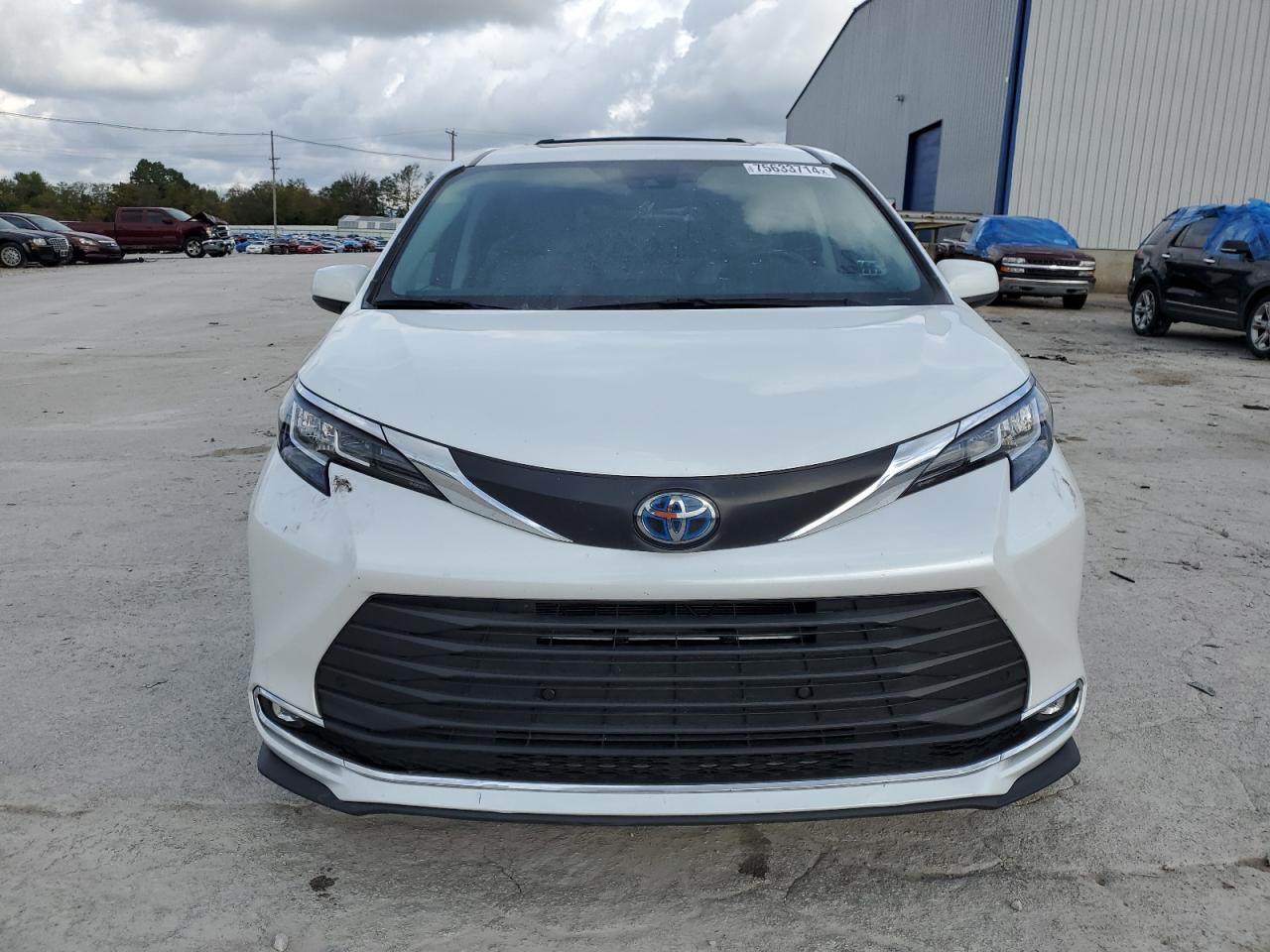 2022 Toyota Sienna VIN 5TDYRKEC2NS134018 Copart auction photo, rear end damage thumbnail 5