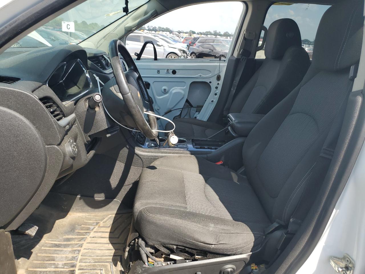 2016 Chevrolet Traverse VIN 1GNKRHKD3GJ127950 Copart auction photo, all over damage thumbnail 7