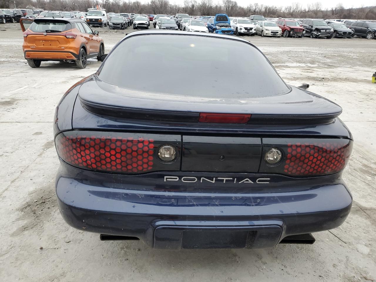 2000 Pontiac Firebird VIN 2G2FV22G2Y2100391 Copart auction photo, all over damage thumbnail 6