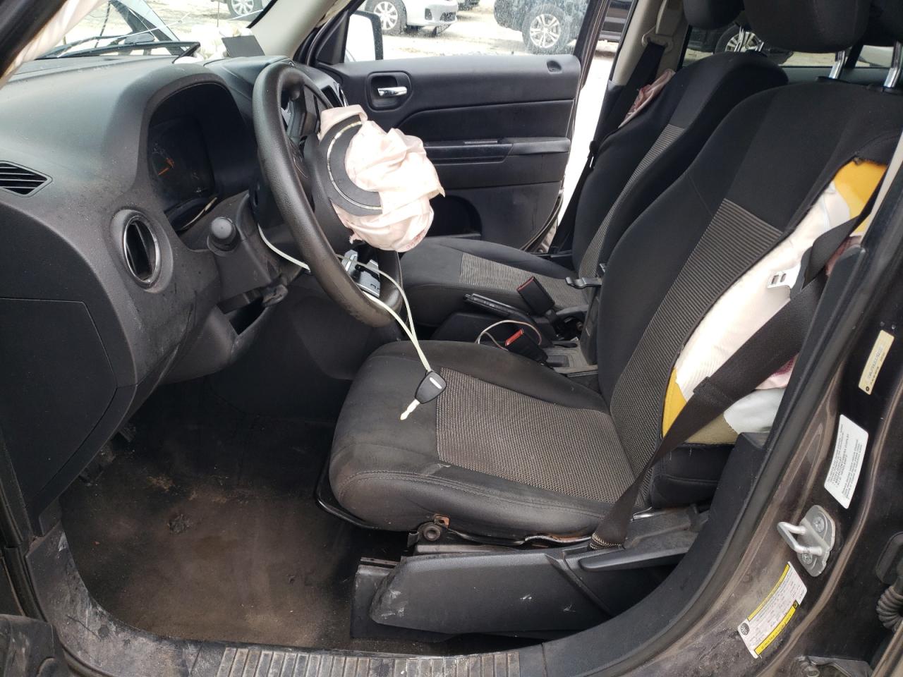 2014 Jeep Liberty (Patriot) VIN 1C4NJPBB2ED794137 Copart auction photo, front end / side damage thumbnail 7