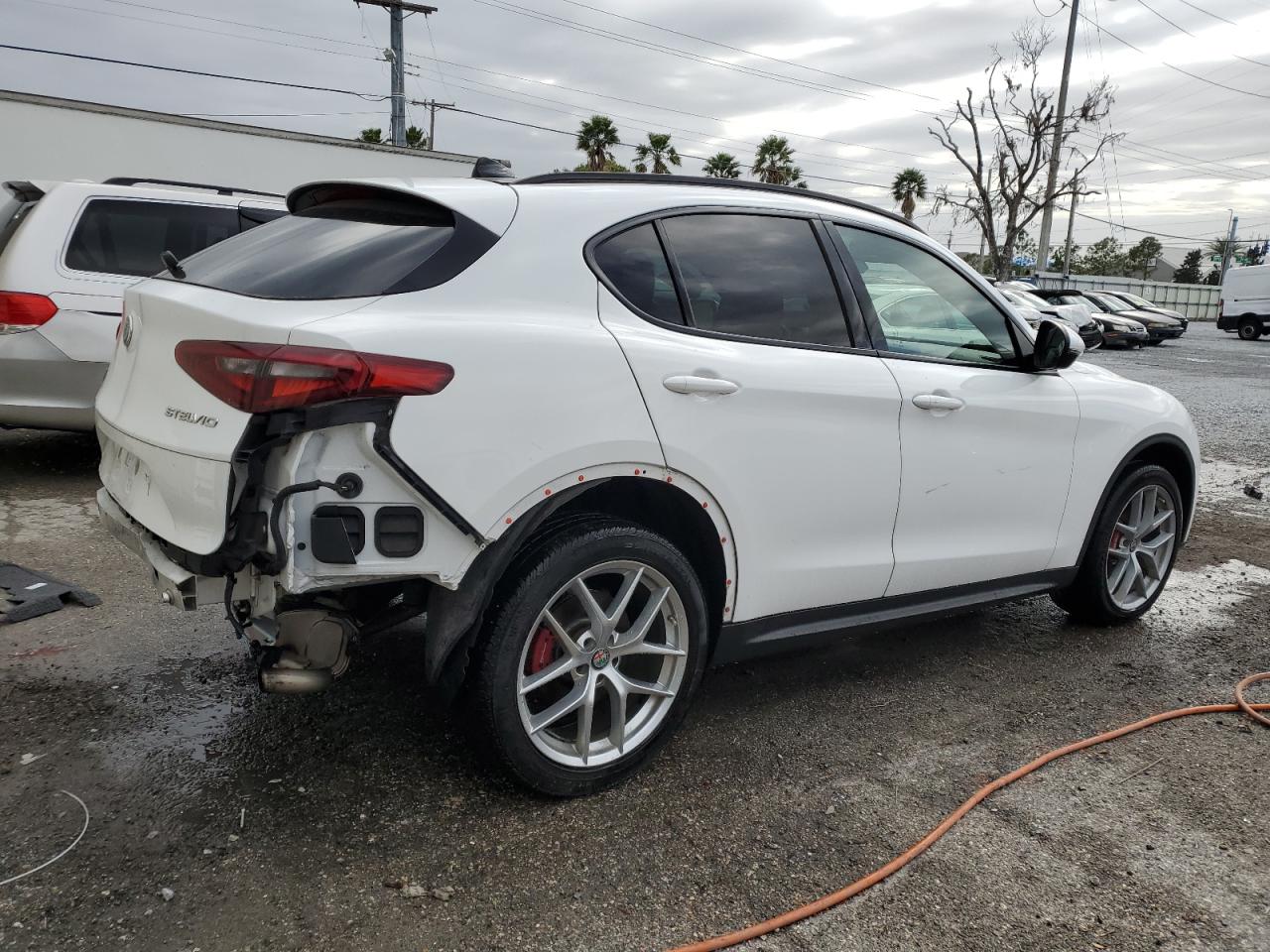 2019 Alfa Romeo Stelvio VIN ZASPAKBN2K7C58702 Copart auction photo, rear end damage thumbnail 3