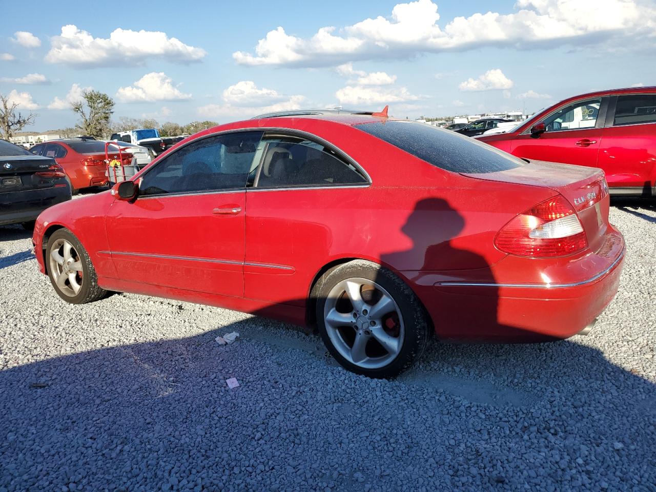 2007 Mercedes-Benz CLK-klasse VIN WDBTJ56H97F227410 Copart auction photo, front end damage thumbnail 2
