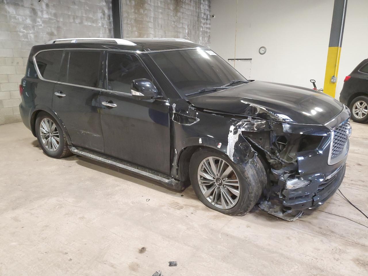 2020 Infiniti QX80 VIN JN8AZ2NF5L9705397 Copart auction photo, front end / side damage thumbnail 4