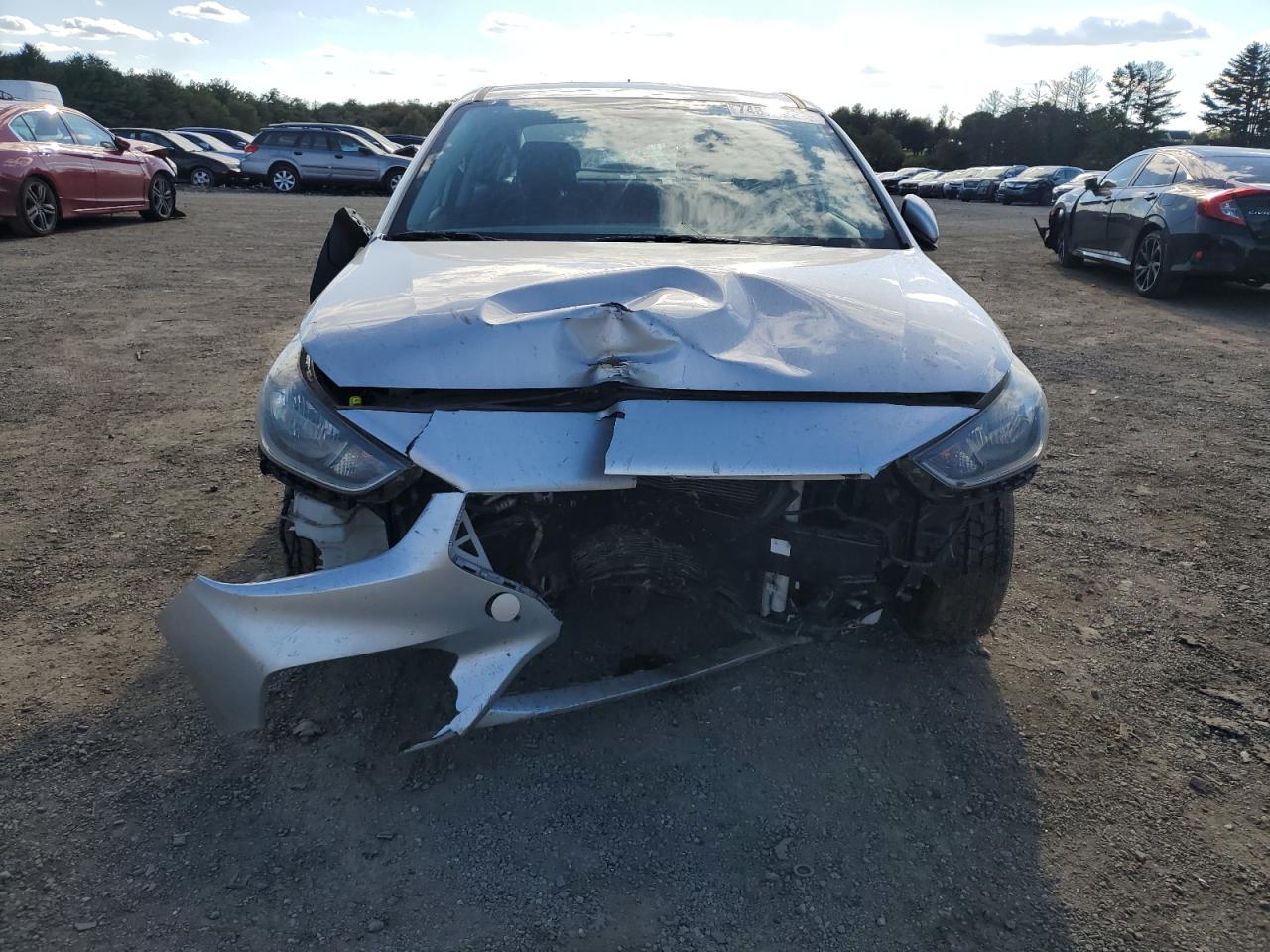 2019 Hyundai Accent VIN 3KPC24A34KE056539 Copart auction photo, front end / side damage thumbnail 5