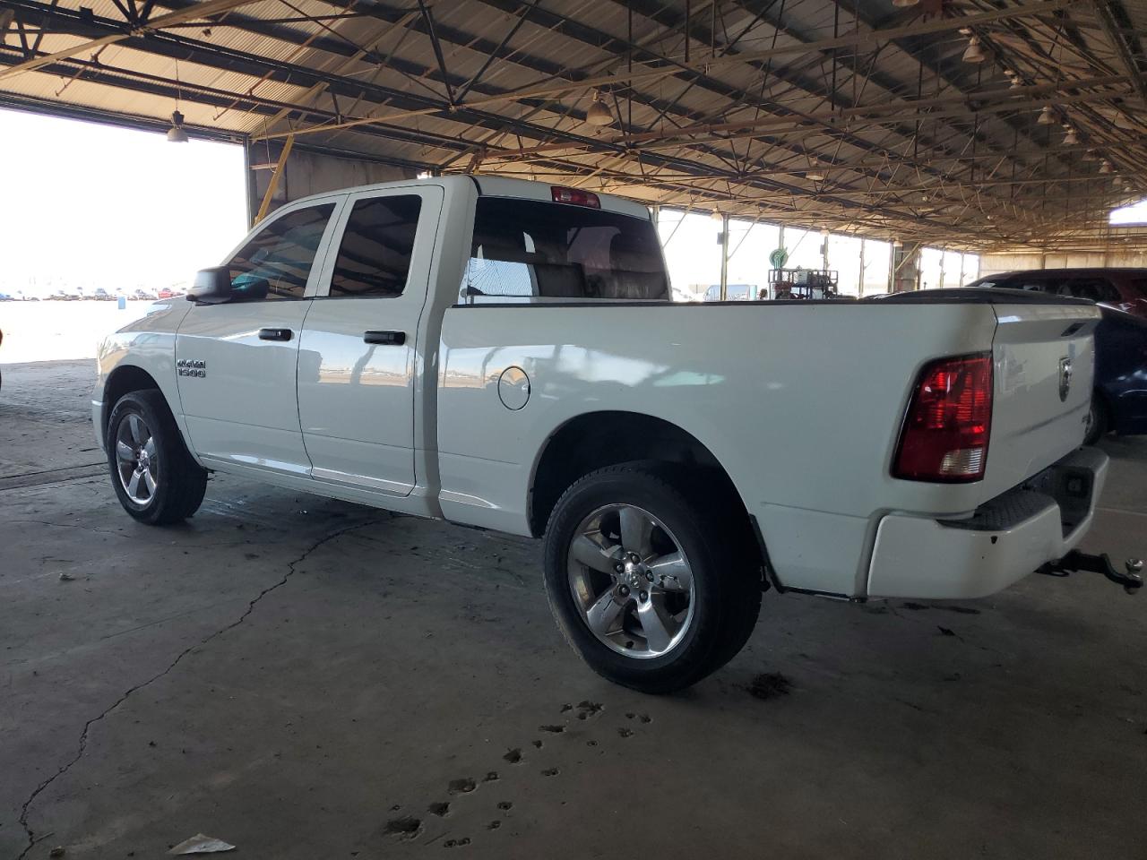 2015 RAM 1500 VIN 1C6RR6FG7FS779583 Copart auction photo, normal wear damage thumbnail 2