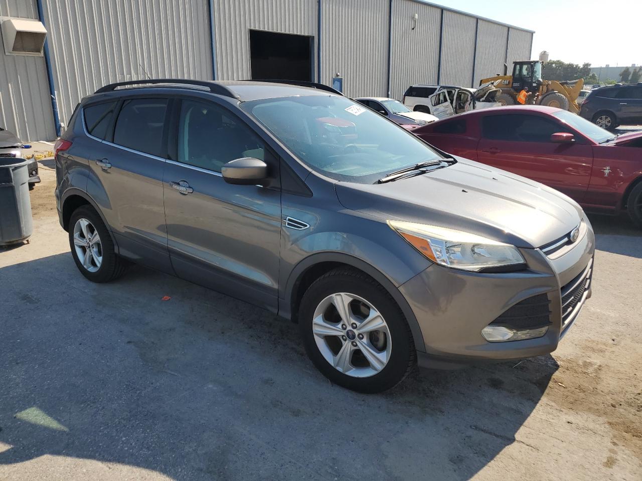2014 Ford Escape VIN 1FMCU0GX4EUA98403 Copart auction photo, rear end / minor dent/scratches damage thumbnail 4