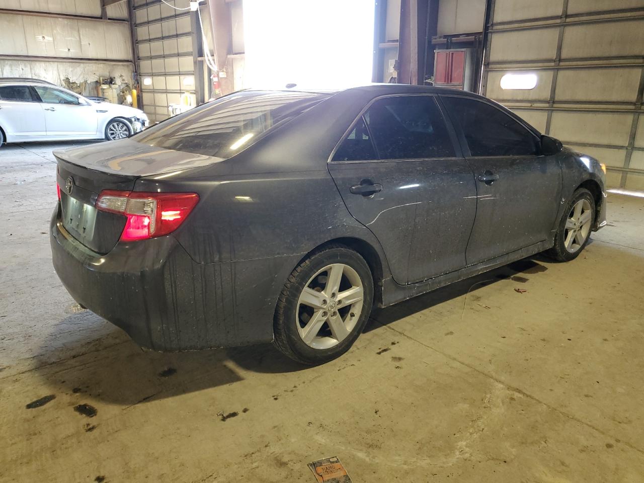 2012 Toyota Camry VIN 4T1BF1FK0CU183057 Copart auction photo, front end / minor dent/scratches damage thumbnail 3