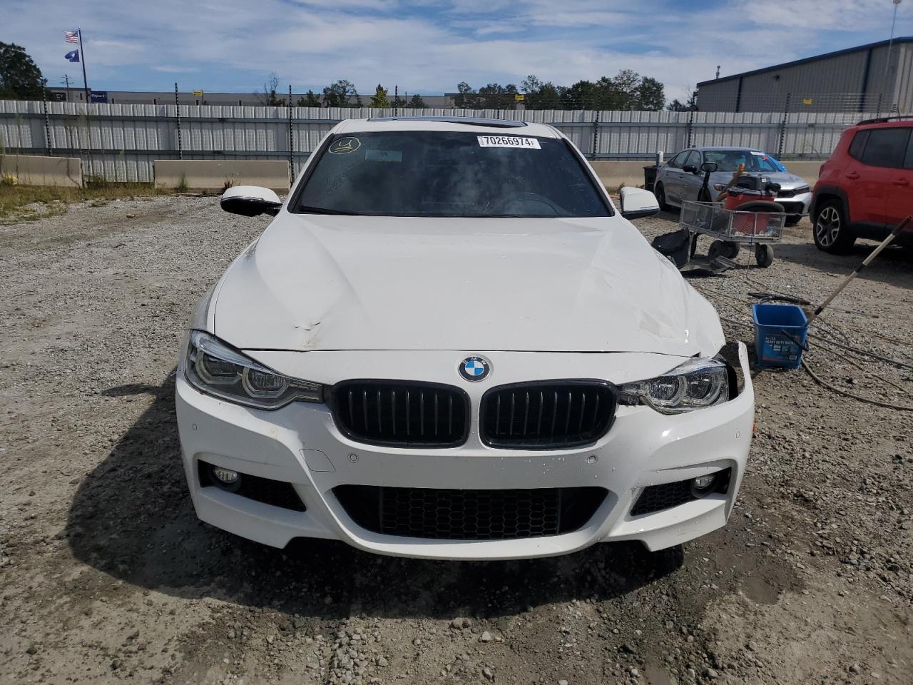 2018 BMW 3er VIN WBA8B3C59JK384787 Copart auction photo, all over damage thumbnail 5
