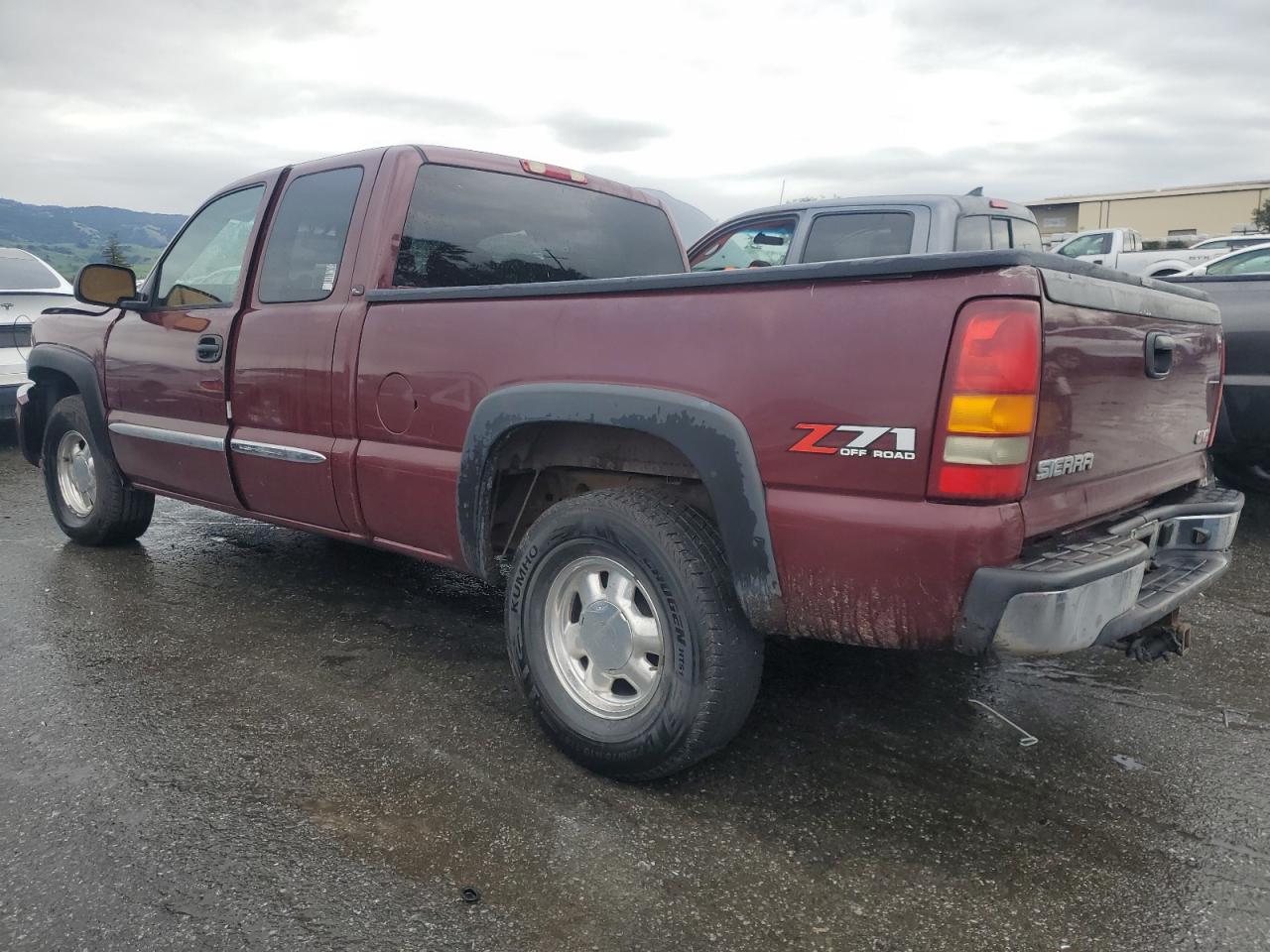 2003 GMC Sierra VIN 1GTEK19T53E354445 Copart auction photo, front end / undercarriage damage thumbnail 2