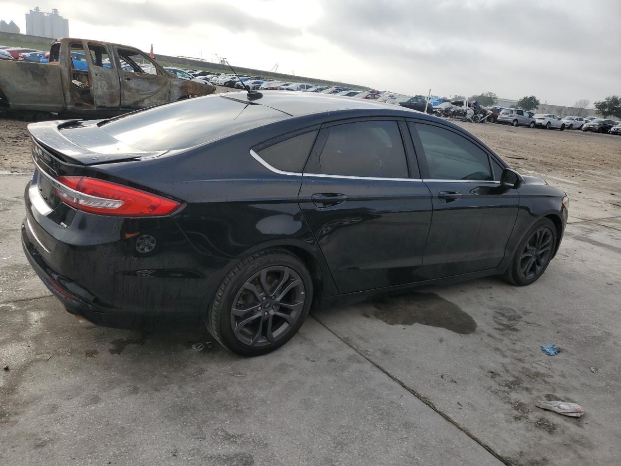 2018 Ford Fusion VIN 3FA6P0H72JR190110 Copart auction photo, all over damage thumbnail 3