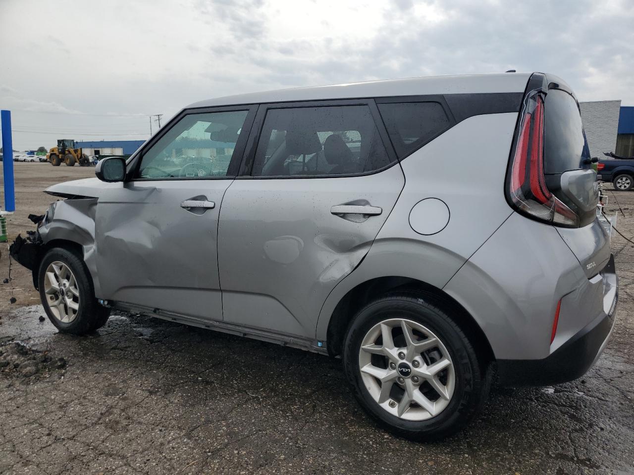 2024 KIA Soul VIN KNDJ23AU0R7912519 Copart auction photo, front end / side damage thumbnail 2