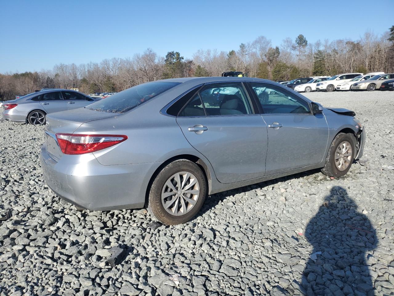 2017 Toyota Camry VIN 4T1BF1FK6HU289939 Copart auction photo, front end damage thumbnail 3