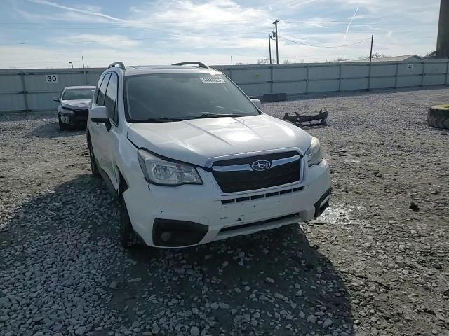 2017 Subaru Forester VIN JF2SJAGC4HH507820 Copart auction photo, side / front end damage thumbnail 12