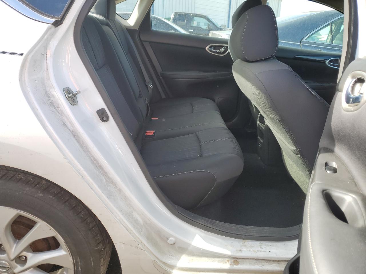 2018 Nissan Sentra VIN 3N1AB7AP7JY227327 Copart auction photo, front end / side damage thumbnail 10
