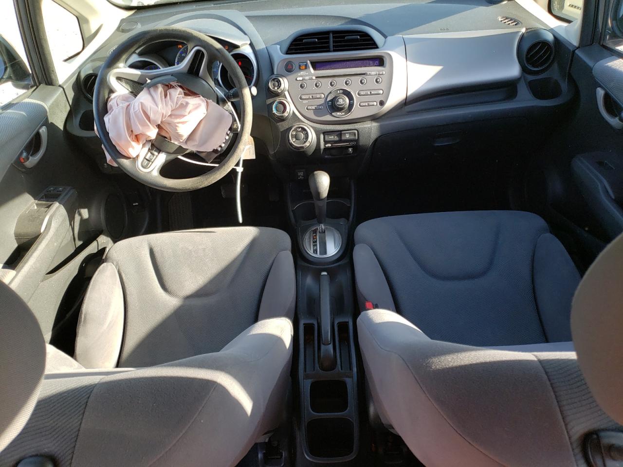 2012 Honda Fit VIN JHMGE8H35CC032702 Copart auction photo, front end / rear end damage thumbnail 8