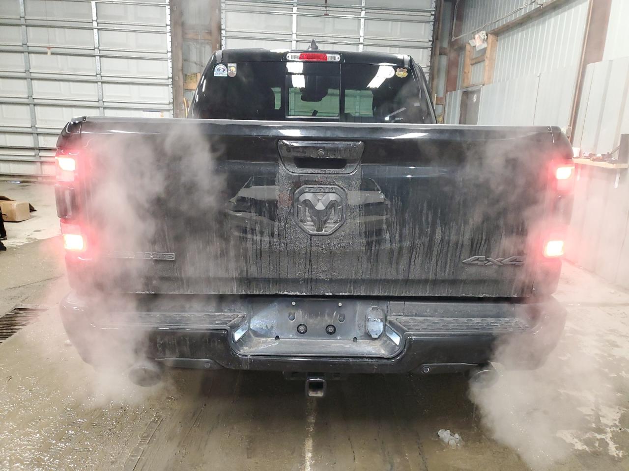 2022 RAM 1500 VIN 1C6SRFJT7NN240884 Copart auction photo, side damage thumbnail 6