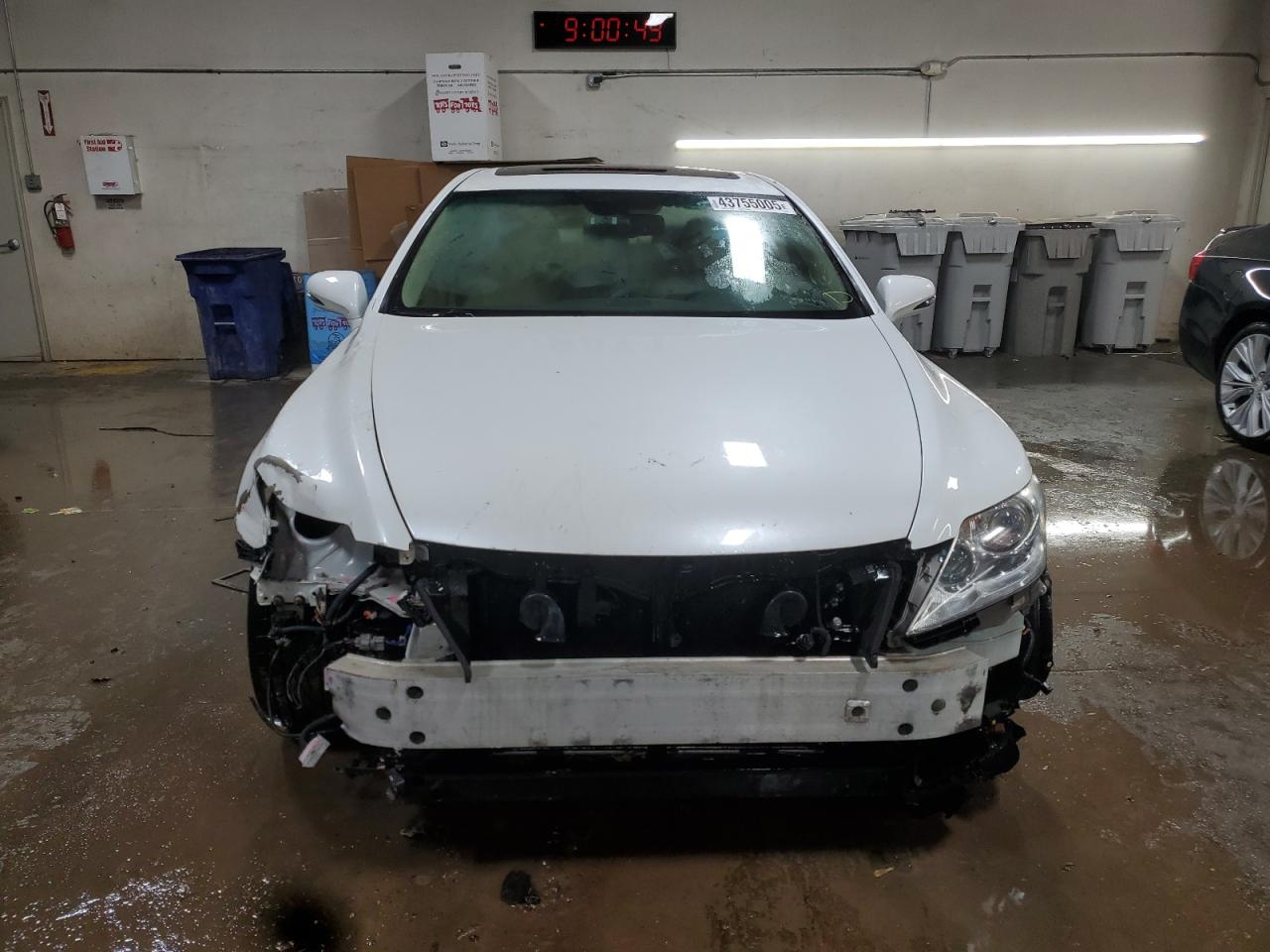 2010 Lexus LS VIN JTHDL5EFXA5001985 Copart auction photo, front end damage thumbnail 5