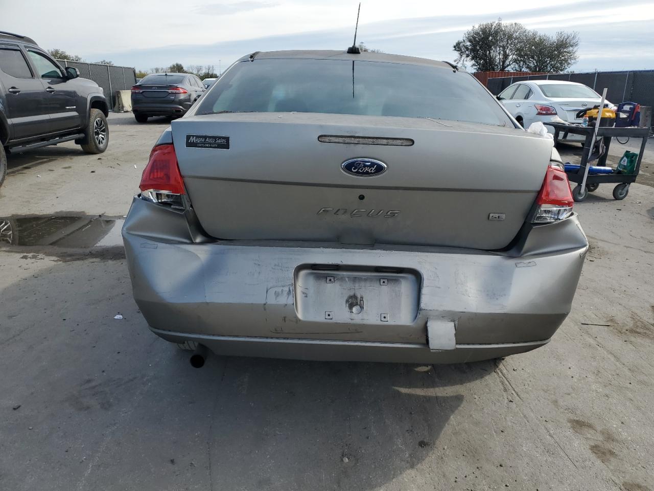 2008 Ford Focus VIN 1FAHP35NX8W188092 Copart auction photo, rear end / front end damage thumbnail 6