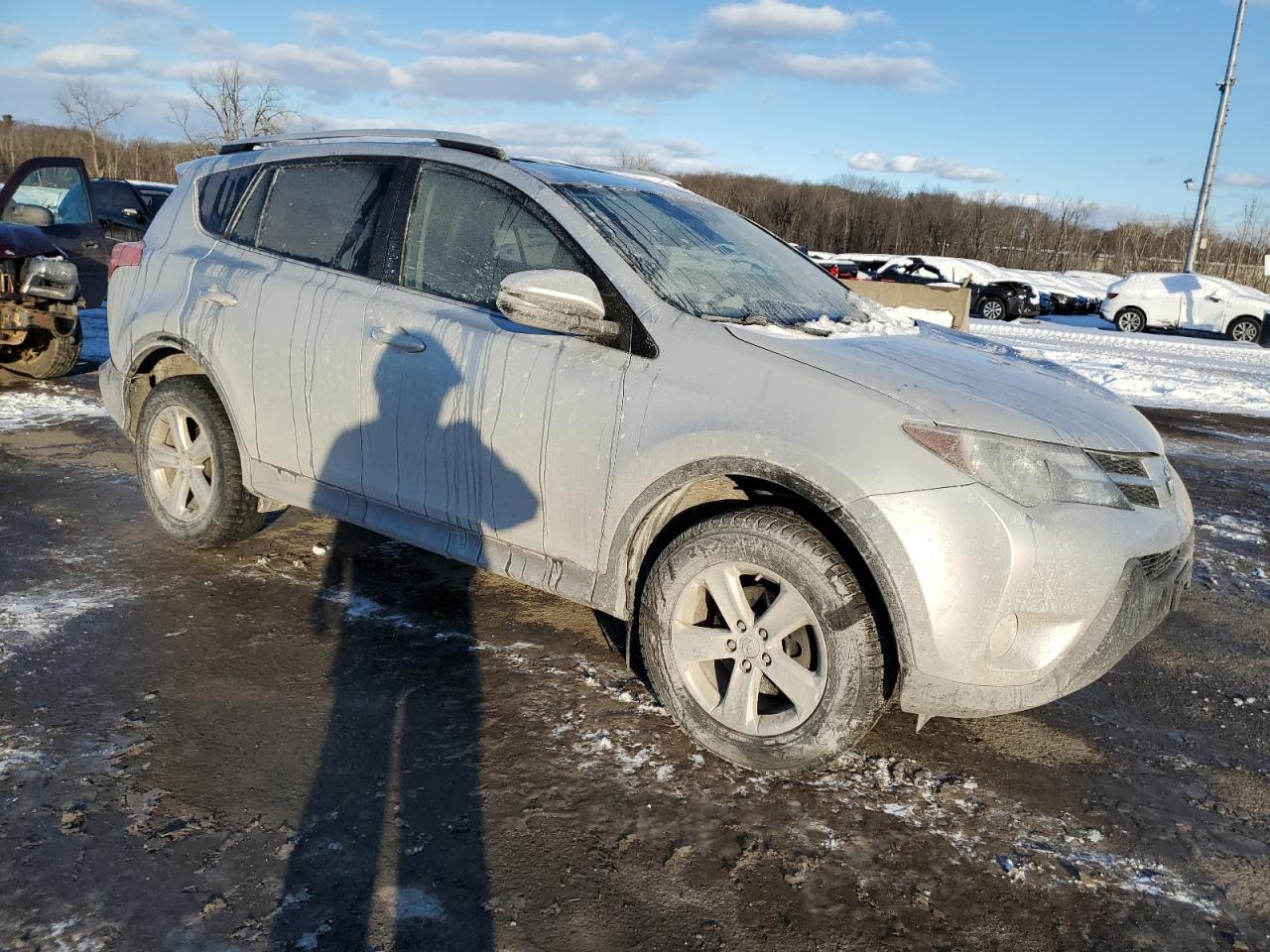 2013 Toyota RAV 4 VIN JTMRFREV9DD006666 Copart auction photo, minor dent/scratches damage thumbnail 4