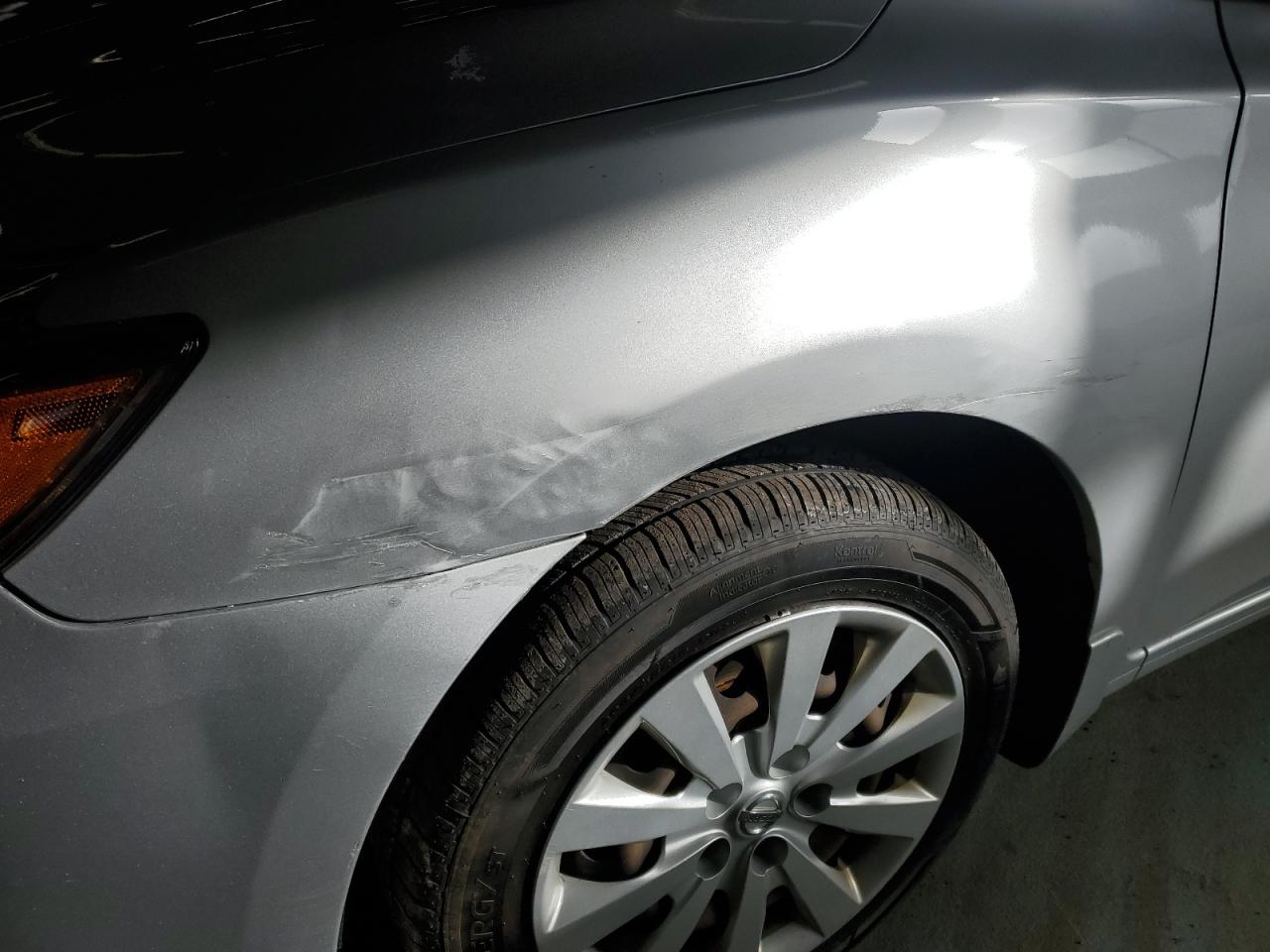 2017 Nissan Sentra VIN 3N1AB7AP0HY350414 Copart auction photo, front end / minor dent/scratches damage thumbnail 12