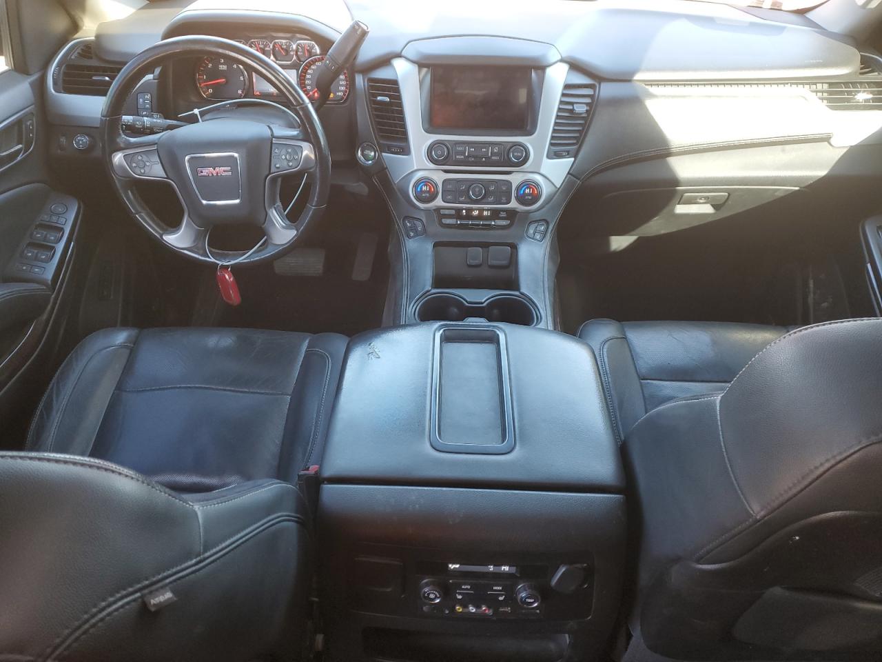2016 GMC Yukon VIN 1GKS1GKC8GR375070 Copart auction photo, front end / mechanical damage thumbnail 8