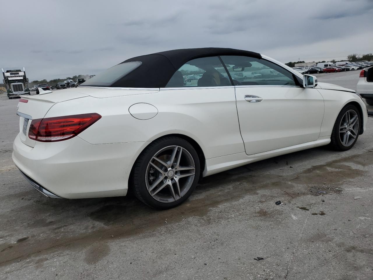 2015 Mercedes-Benz E-klasse VIN WDDKK7DF8FF303114 Copart auction photo, water/flood damage thumbnail 3