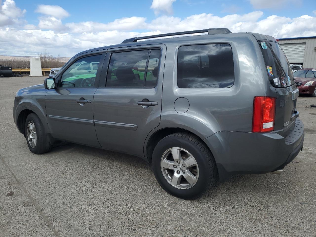 2011 Honda Pilot VIN 5FNYF4H72BB047139 Copart auction photo, front end damage thumbnail 2