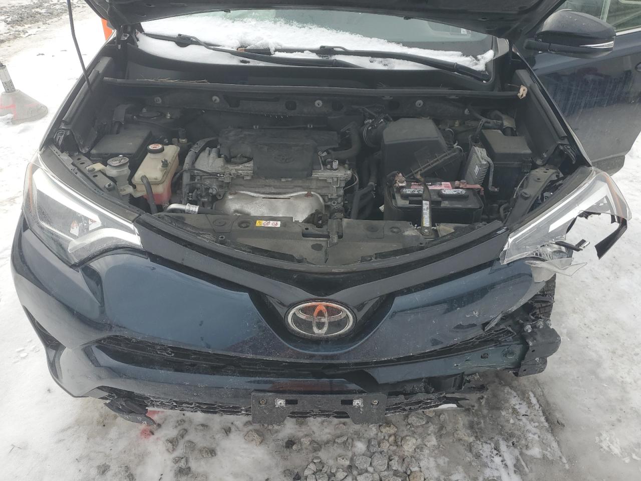 2018 Toyota RAV 4 VIN JTMJFREV1JJ216740 Copart auction photo, front end / undercarriage damage thumbnail 13