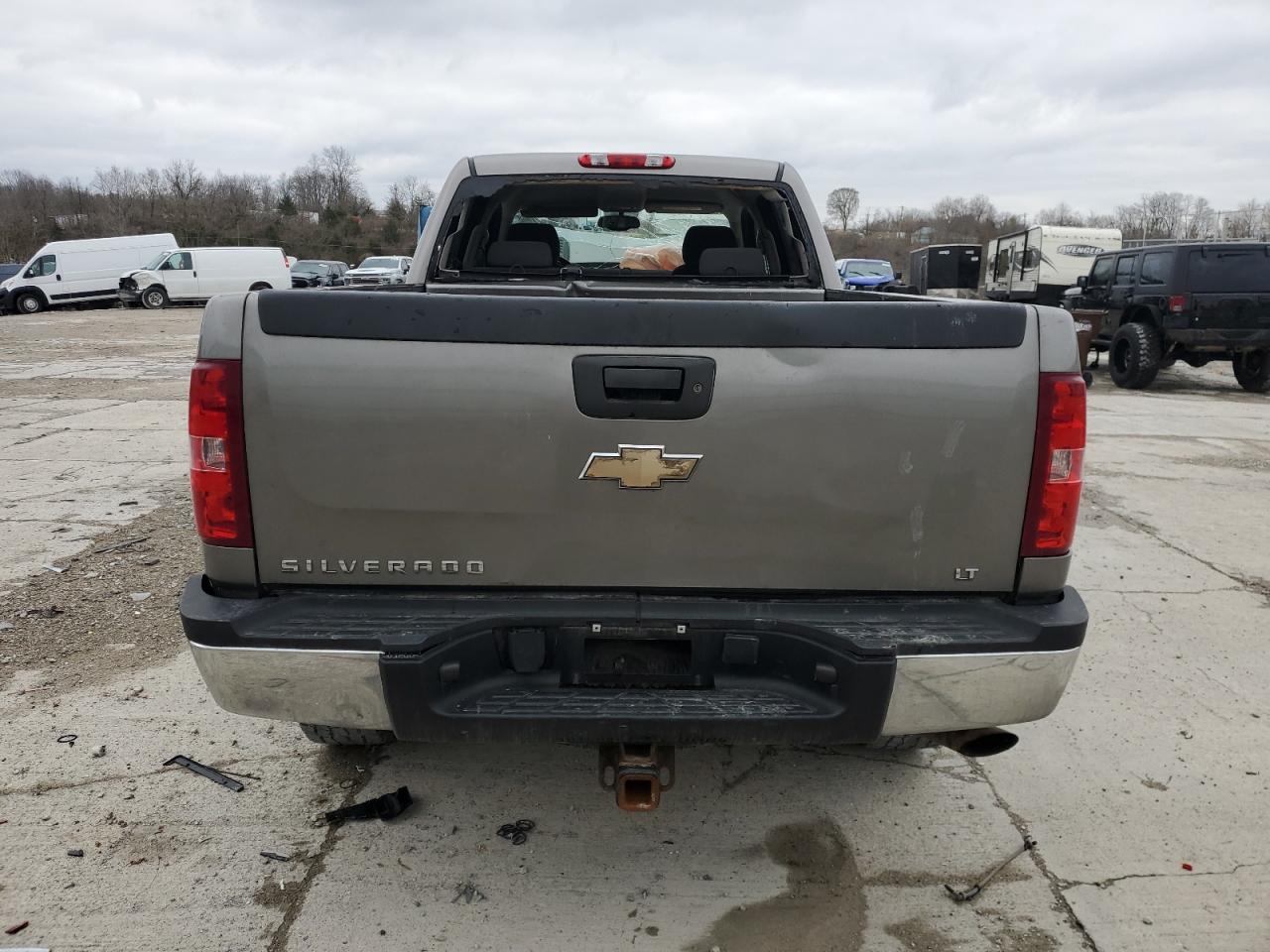 2009 Chevrolet Silverado VIN 1GCHK53K99F169208 Copart auction photo, front end / rear end damage thumbnail 6