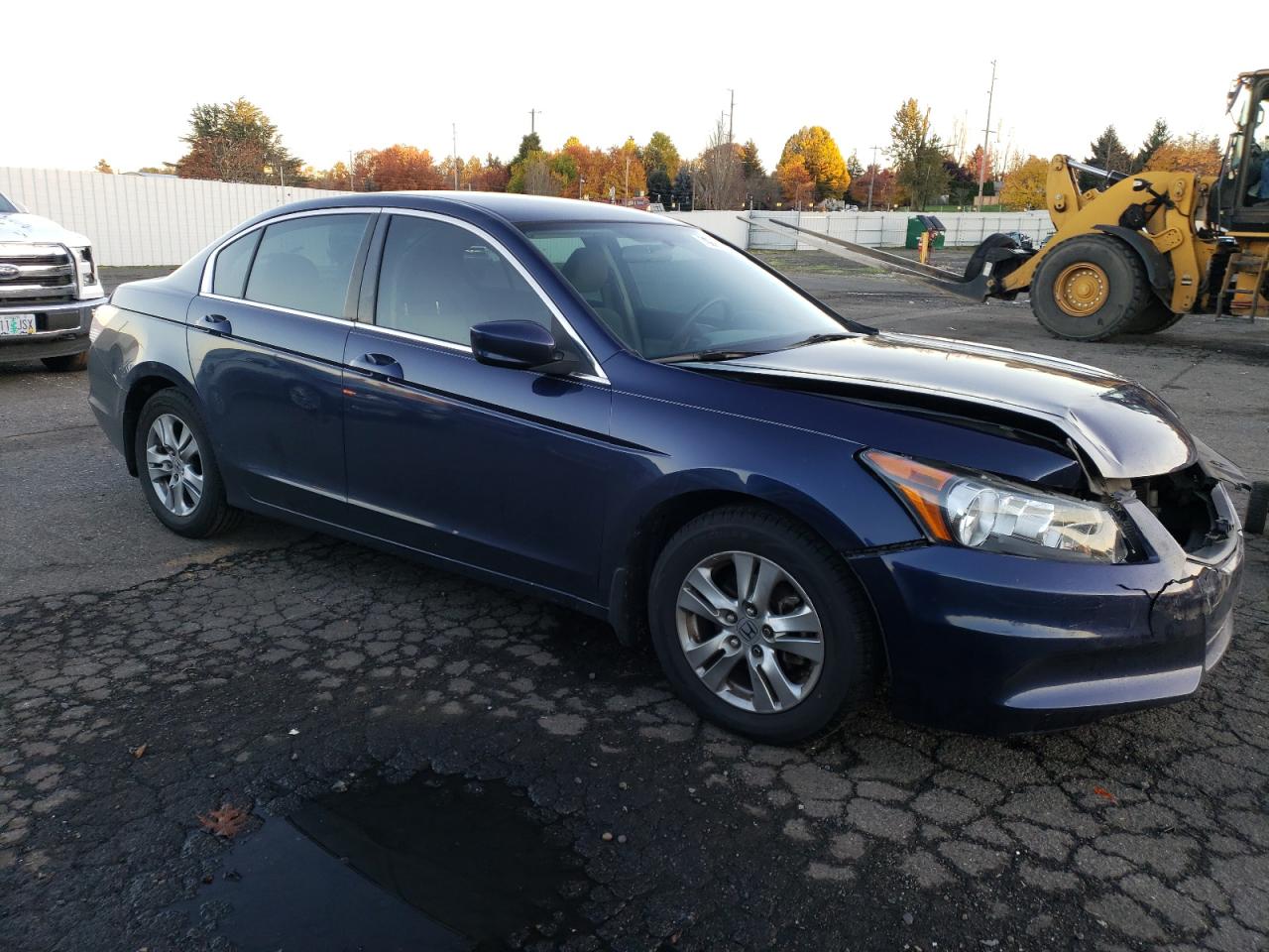 2011 Honda Accord VIN 1HGCP2F41BA055926 Copart auction photo, front end damage thumbnail 4